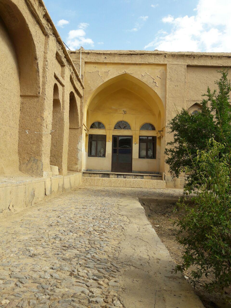 علویجه شهری است در بخش مهردشت نجف‌آباد استان اصفهان ایران.